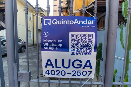 Casa de condomínio à venda com 120m², 3 quartos e 1 vaga Casa de condomínio à venda com 120m², 3 quartos e 1 vagaplaquinha