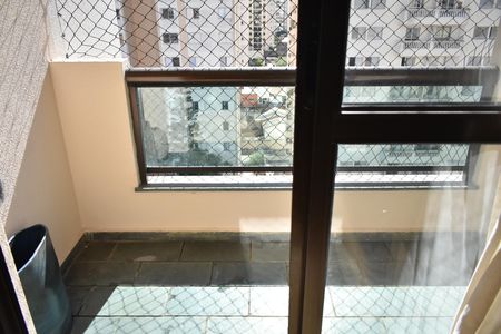 Apartamento à venda com 60m², 2 quartos e 1 vagaSacada