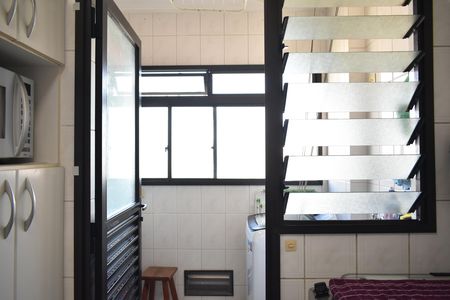 Apartamento à venda com 60m², 2 quartos e 1 vagaÁrea de Serviço