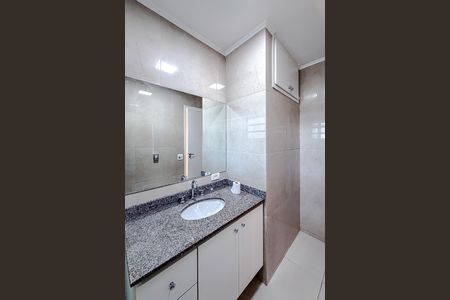 Apartamento para alugar com 70m², 2 quartos e sem vaga Apartamento para alugar com 70m², 2 quartos e sem vagaBanheiro
