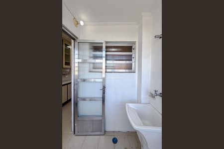 Apartamento para alugar com 70m², 2 quartos e sem vaga Apartamento para alugar com 70m², 2 quartos e sem vagaÁrea de Serviço