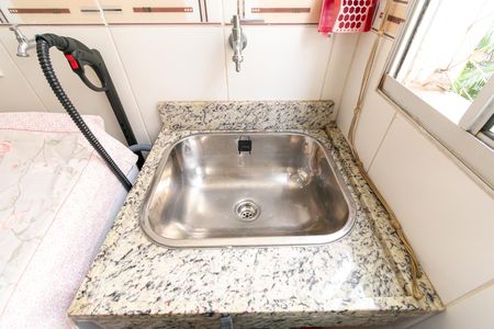 Apartamento à venda com 44m², 2 quartos e 1 vaga Apartamento à venda com 44m², 2 quartos e 1 vagaÁrea de Serviço