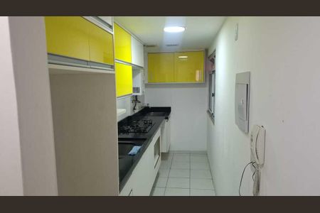 Cozinha de apartamento para alugar com 2 quartos, 60m² em Pechincha, Rio de Janeiro