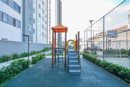 Apartamento à venda com 53m², 2 quartos e 1 vaga Apartamento à venda com 53m², 2 quartos e 1 vagaÁrea comum - Playground