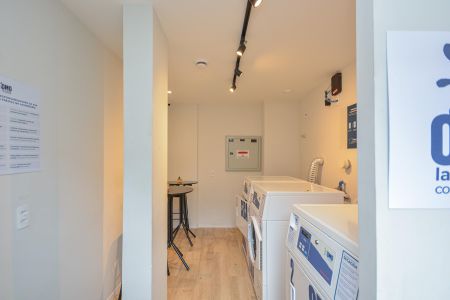 Apartamento à venda com 53m², 2 quartos e 1 vaga Apartamento à venda com 53m², 2 quartos e 1 vagaLavanderia