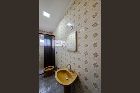 Banheiro da Suíte de casa à venda com 3 quartos, 200m² em Vila Invernada, São Paulo