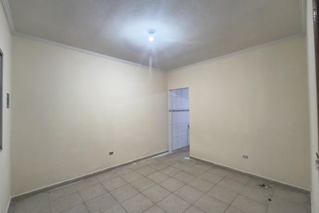 Sala de casa para alugar com 2 quartos, 75m² em Jardim Melvi, Praia Grande