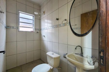 Casa para alugar com 75m², 2 quartos e 1 vaga Casa para alugar com 75m², 2 quartos e 1 vagaBanheiro