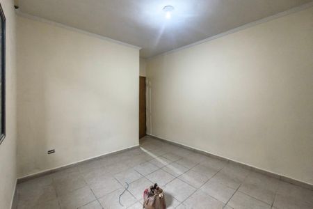 Suite de casa para alugar com 2 quartos, 75m² em Jardim Melvi, Praia Grande