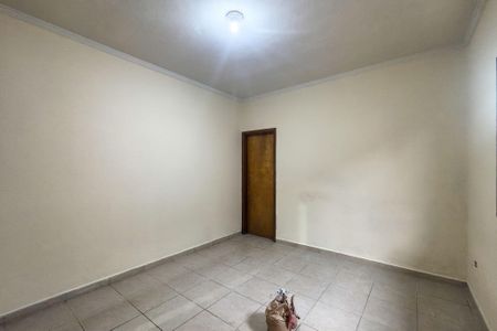 Suite de casa para alugar com 2 quartos, 75m² em Jardim Melvi, Praia Grande