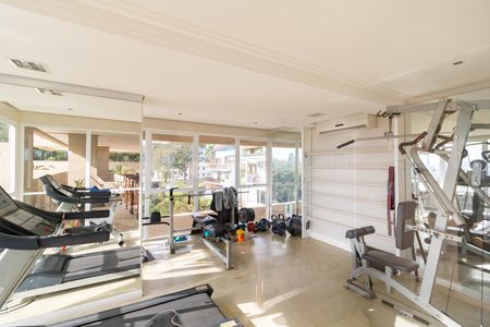 Apartamento para alugar com 81m², 3 quartos e 2 vagas Apartamento para alugar com 81m², 3 quartos e 2 vagasÁrea comum - Academia