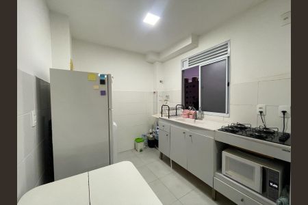 Apartamento à venda com 2 quartos, 40m² em Santos Dumont, São Leopoldo