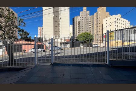 Casa para alugar com 175m², 4 quartos e 4 vagas