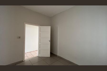 Casa para alugar com 175m², 4 quartos e 4 vagas