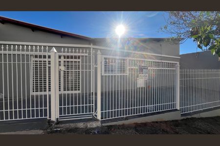 Casa para alugar com 175m², 4 quartos e 4 vagas