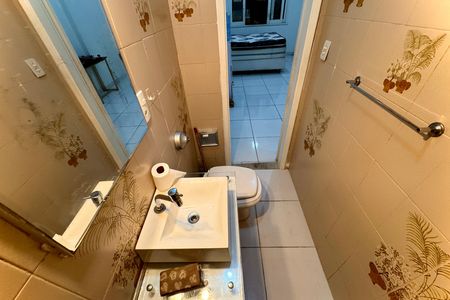 Apartamento à venda com 36m², 1 quarto e sem vaga Apartamento à venda com 36m², 1 quarto e sem vagaBanheiro social