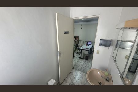 Casa para alugar com 400m², 7 quartos e 8 vagasBanheiro 2