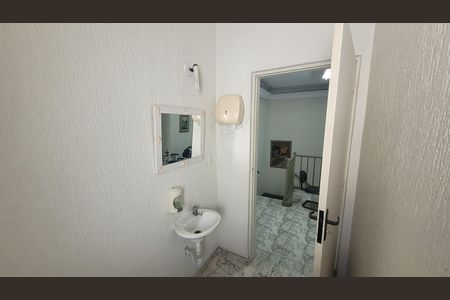Casa para alugar com 400m², 7 quartos e 8 vagasBanheiro 3