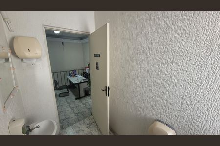 Casa para alugar com 400m², 7 quartos e 8 vagasBanheiro 3
