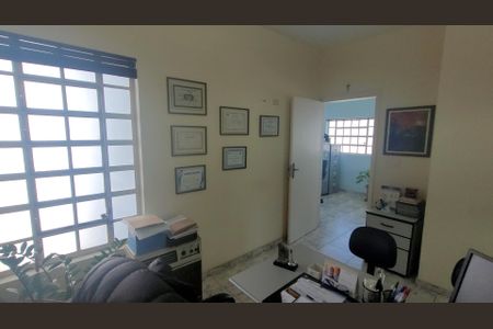 Casa para alugar com 400m², 7 quartos e 8 vagasSala 7