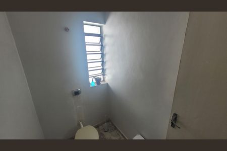 Casa para alugar com 400m², 7 quartos e 8 vagasBanheiro 2