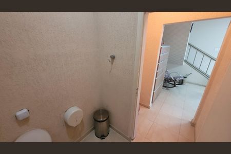 Casa para alugar com 400m², 7 quartos e 8 vagasBanheiro 1