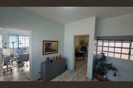 Casa para alugar com 400m², 7 quartos e 8 vagasSala 6