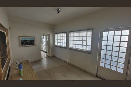 Casa para alugar com 400m², 7 quartos e 8 vagasSala 3