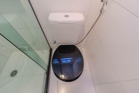 Banheiro de apartamento para alugar com 1 quarto, 25m² em Bela Vista, São Paulo