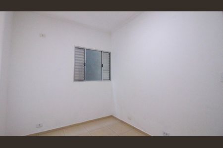 Casa para alugar com 35m², 1 quarto e sem vaga