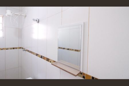 Casa para alugar com 35m², 1 quarto e sem vaga