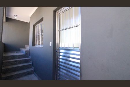 Casa para alugar com 35m², 1 quarto e sem vaga