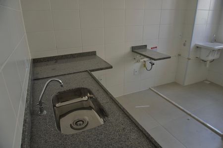 Apartamento à venda com 48m², 2 quartos e 1 vaga Apartamento à venda com 48m², 2 quartos e 1 vagaCozinha