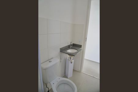 Apartamento à venda com 48m², 2 quartos e 1 vaga Apartamento à venda com 48m², 2 quartos e 1 vagaBanheiro