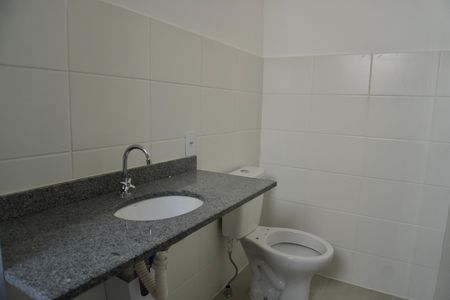 Apartamento à venda com 48m², 2 quartos e 1 vaga Apartamento à venda com 48m², 2 quartos e 1 vagaSuíte - Banheiro