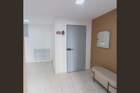 Apartamento à venda com 48m², 2 quartos e 1 vaga Apartamento à venda com 48m², 2 quartos e 1 vagaEspaço Comum - Hall