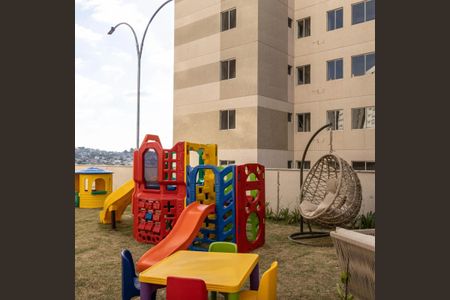 Apartamento à venda com 48m², 2 quartos e 1 vaga Apartamento à venda com 48m², 2 quartos e 1 vagaEspaço Comum - Playground