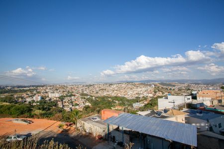 Vista da Área gourmet de casa à venda com 3 quartos, 280m² em Tropical, Contagem