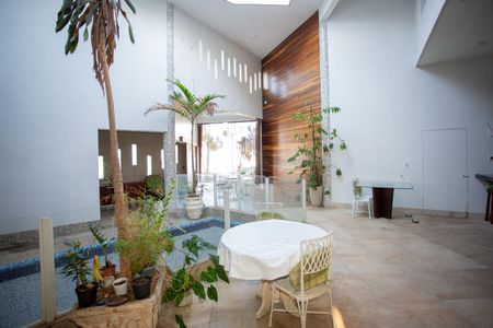 Casa à venda com 1500m², 3 quartos e 8 vagas Casa à venda com 1500m², 3 quartos e 8 vagasÁrea gourmet