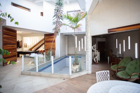 Casa à venda com 1500m², 3 quartos e 8 vagas Casa à venda com 1500m², 3 quartos e 8 vagasÁrea gourmet