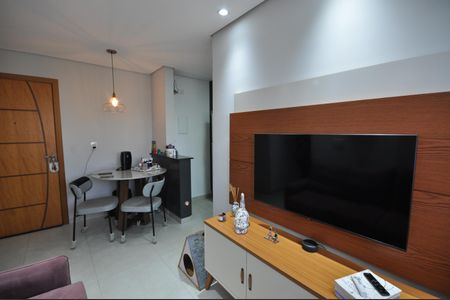 Sala de apartamento para alugar com 2 quartos, 43m² em Vila Guilherme, São Paulo