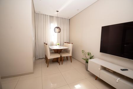 Sala de apartamento à venda com 3 quartos, 59m² em Fonte Grande, Contagem