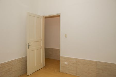 Casa para alugar com 160m², 2 quartos e 1 vaga Casa para alugar com 160m², 2 quartos e 1 vagaQuarto