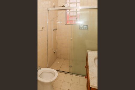 Casa para alugar com 160m², 2 quartos e 1 vaga Casa para alugar com 160m², 2 quartos e 1 vagaBanheiro Social