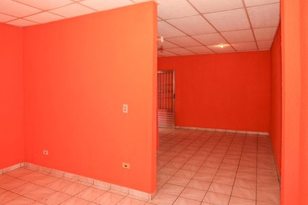 Casa para alugar com 160m², 2 quartos e 1 vaga Casa para alugar com 160m², 2 quartos e 1 vagaSalão