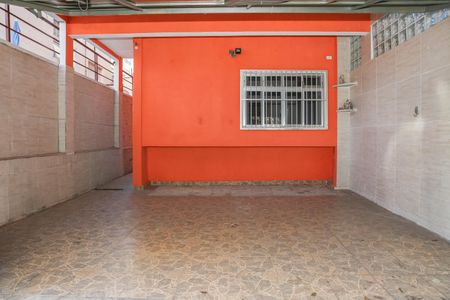 Casa para alugar com 160m², 2 quartos e 1 vaga Casa para alugar com 160m², 2 quartos e 1 vagaGaragem