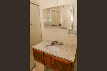 Casa para alugar com 160m², 2 quartos e 1 vaga Casa para alugar com 160m², 2 quartos e 1 vagaBanheiro Social