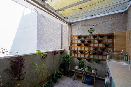 Apartamento para alugar com 85m², 3 quartos e 2 vagas Apartamento para alugar com 85m², 3 quartos e 2 vagasÁrea de serviço