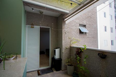 Apartamento para alugar com 85m², 3 quartos e 2 vagas Apartamento para alugar com 85m², 3 quartos e 2 vagasÁrea de serviço