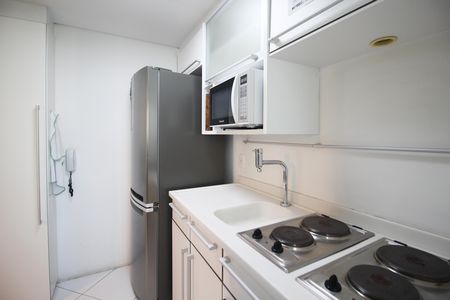 Apartamento para alugar com 74m², 1 quarto e 2 vagas Apartamento para alugar com 74m², 1 quarto e 2 vagasCozinha